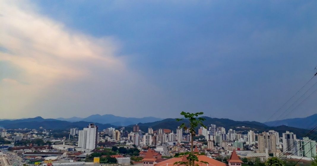 O céu em Brusque