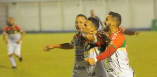 Brusque Joinville JEC quartas de final Catarinense classificação semifinal