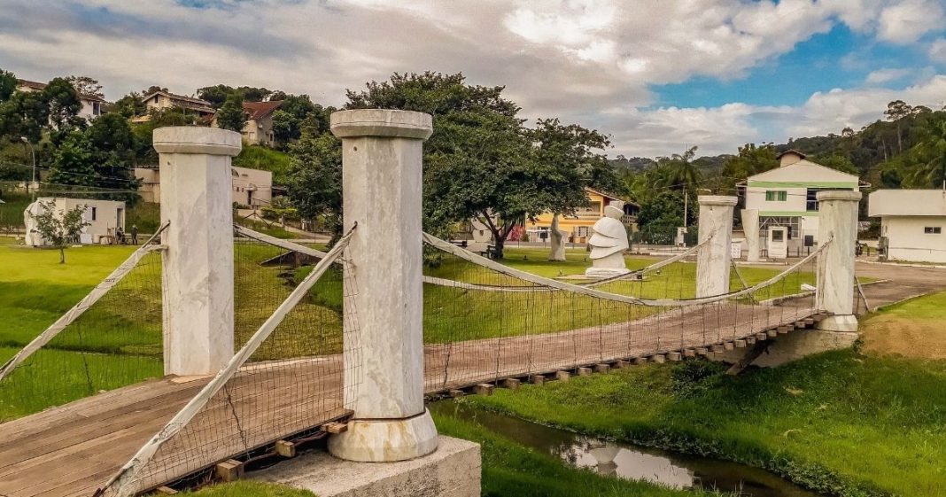 parque das esculturas de brusque