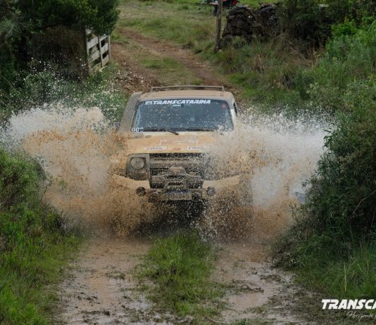 Transcatarina carro off-road Brusque