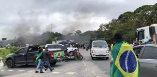 Apesar dos bloqueios nas rodovias, pacientes de Brusque conseguem realizar tratamentos em outros municípios