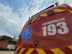 traseira de ambulância do corpo de bombeiros