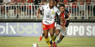 Joinville Brusque jogo Campeonato Catarinense rodada resultado placar classificação Arena Joinville