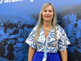 Professora Luciana Gamba em entrevista para O Município