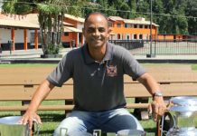 Édson Souza técnico Carlos Renaux Nova Iguaçu