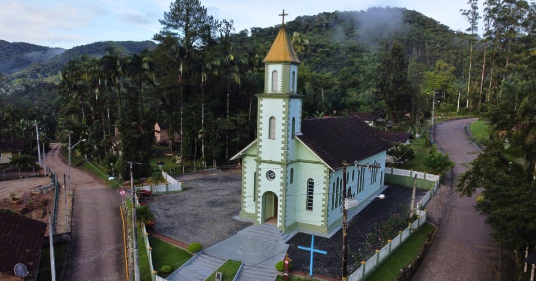 Capela Imaculada Conceição no Lageado Alto em Guabiruba