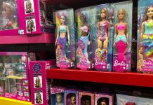 Após estreia do filme, procura por Barbie nas lojas de brinquedos de Brusque ainda é tímida