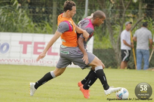 Jogadores do Figueirense se reapresentaram na quinta-feira no CFT Cambriela