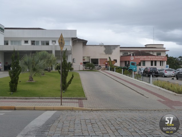 Paciente diagnosticada com Gripe A deu entrada no Hospital Evangélico no domingo, 13 de maio